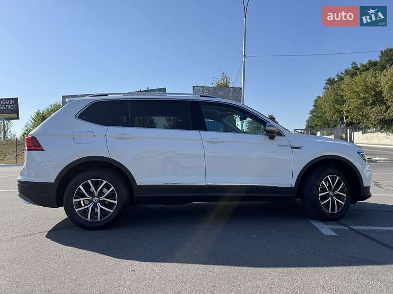 Позашляховик / Кросовер Volkswagen Tiguan 2018 в Вінниці