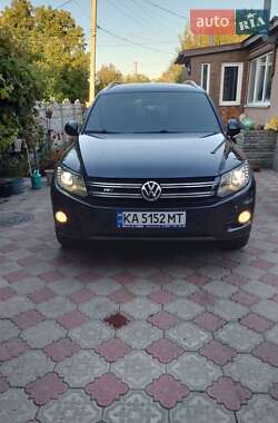 Внедорожник / Кроссовер Volkswagen Tiguan 2014 в Пирятине