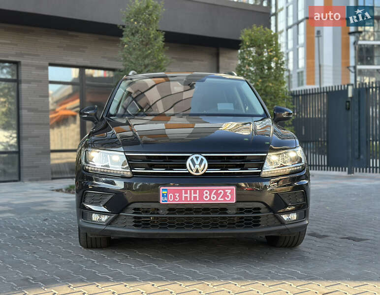 Внедорожник / Кроссовер Volkswagen Tiguan 2018 в Киеве