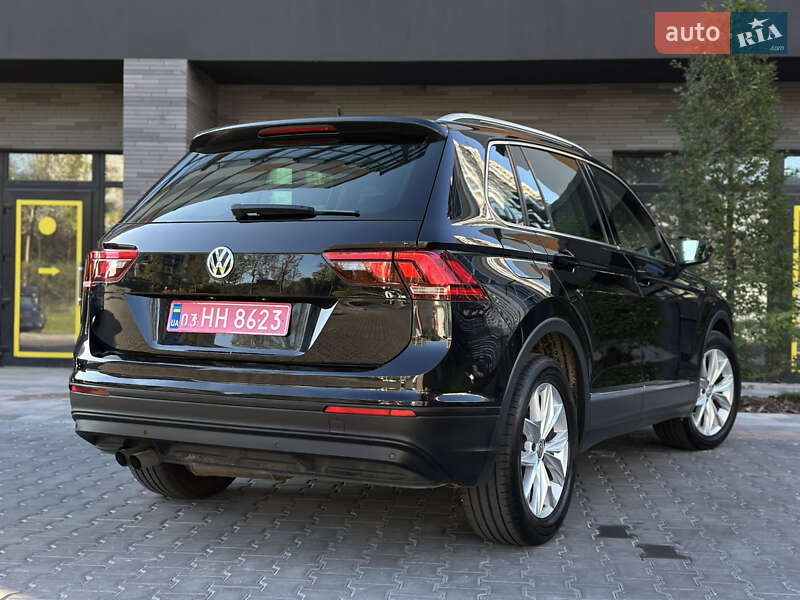 Внедорожник / Кроссовер Volkswagen Tiguan 2018 в Киеве
