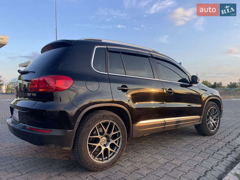 Позашляховик / Кросовер Volkswagen Tiguan 2013 в Кривому Розі