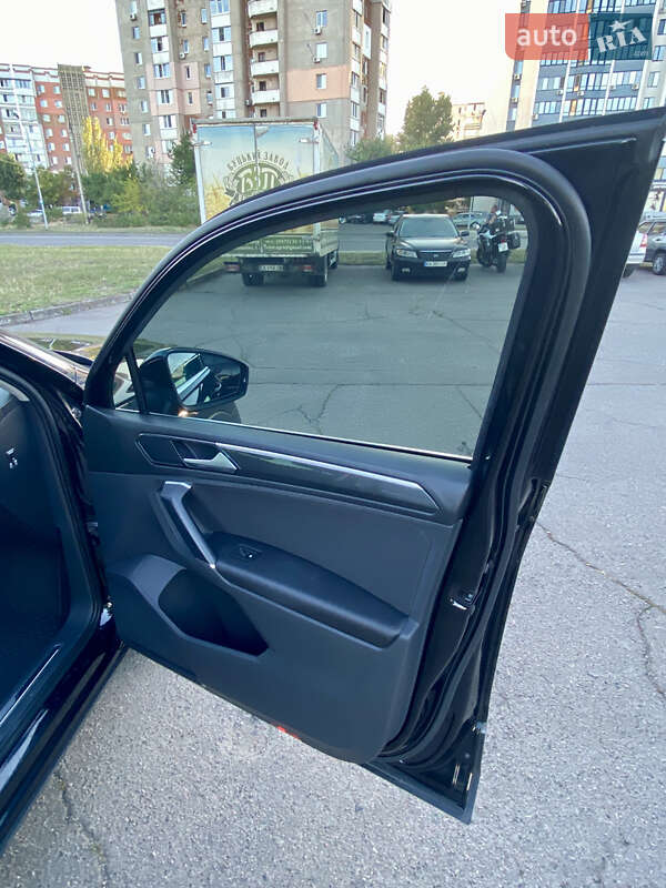 Позашляховик / Кросовер Volkswagen Tiguan 2016 в Черкасах