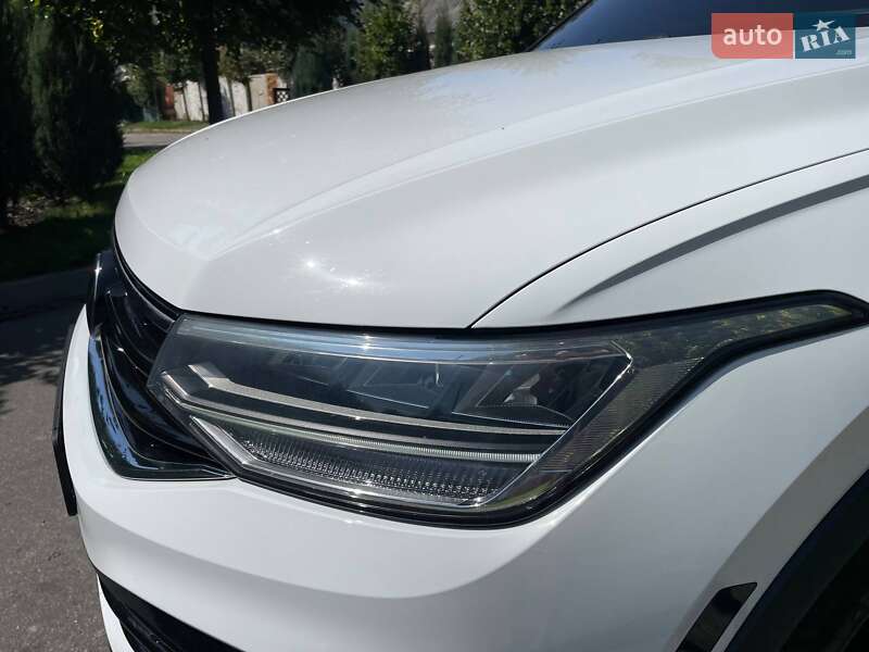 Внедорожник / Кроссовер Volkswagen Tiguan 2022 в Днепре