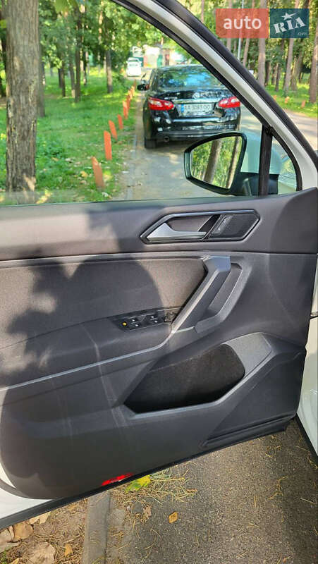 Внедорожник / Кроссовер Volkswagen Tiguan 2018 в Киеве