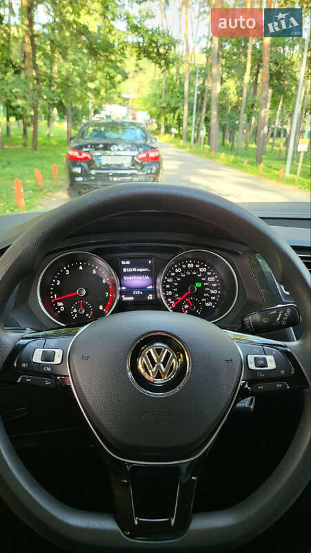 Внедорожник / Кроссовер Volkswagen Tiguan 2018 в Киеве