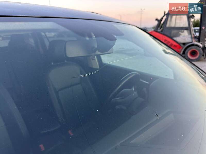 Внедорожник / Кроссовер Volkswagen Tiguan 2019 в Львове