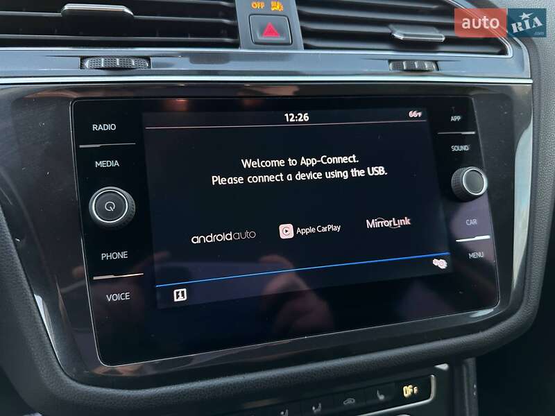 Внедорожник / Кроссовер Volkswagen Tiguan 2019 в Львове