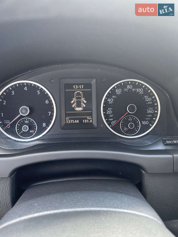 Внедорожник / Кроссовер Volkswagen Tiguan 2013 в Кривом Роге