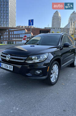 Внедорожник / Кроссовер Volkswagen Tiguan 2011 в Днепре