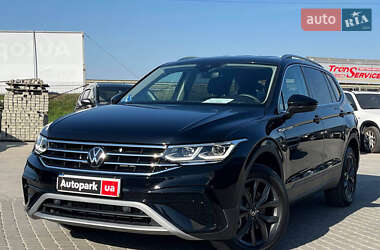 Внедорожник / Кроссовер Volkswagen Tiguan 2021 в Львове