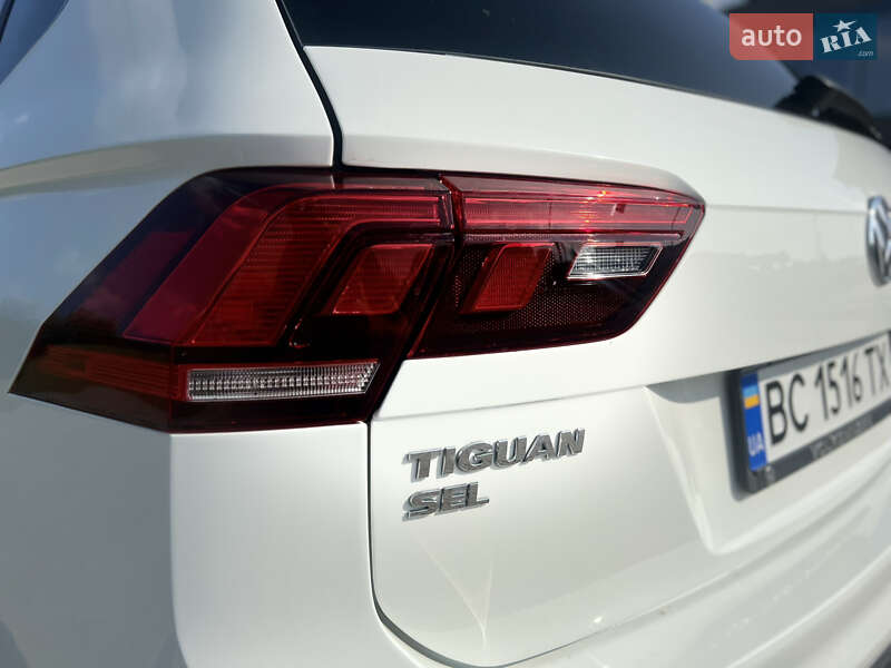 Внедорожник / Кроссовер Volkswagen Tiguan 2018 в Львове