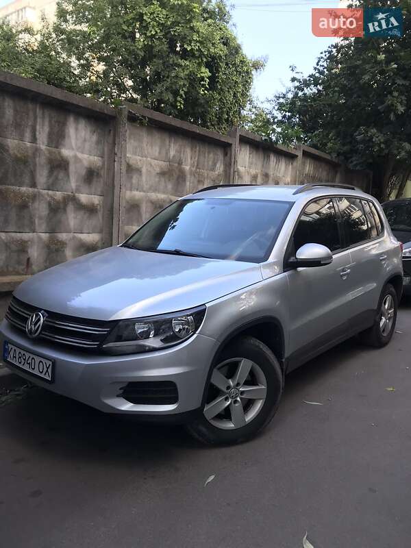 Внедорожник / Кроссовер Volkswagen Tiguan 2015 в Белой Церкви