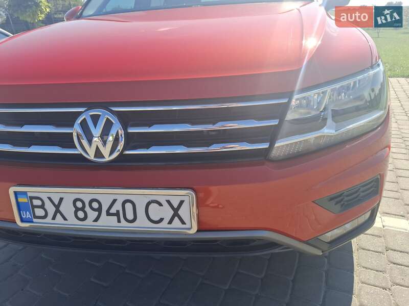 Внедорожник / Кроссовер Volkswagen Tiguan 2018 в Шепетовке