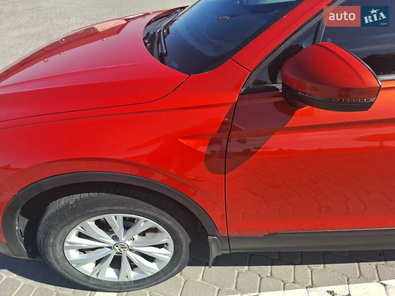 Внедорожник / Кроссовер Volkswagen Tiguan 2018 в Шепетовке