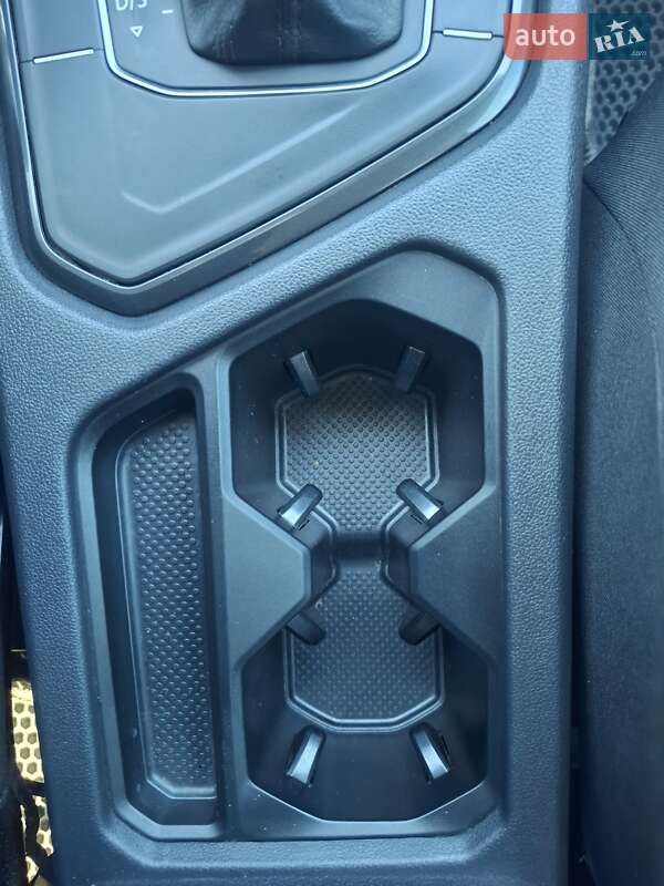 Внедорожник / Кроссовер Volkswagen Tiguan 2018 в Шепетовке