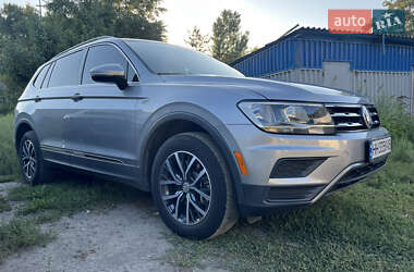 Внедорожник / Кроссовер Volkswagen Tiguan 2019 в Одессе