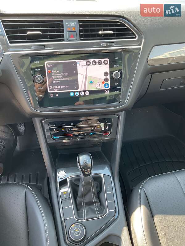 Внедорожник / Кроссовер Volkswagen Tiguan 2022 в Львове