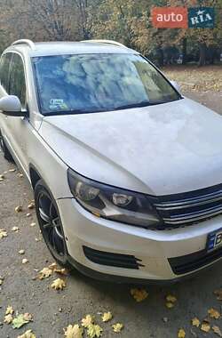 Внедорожник / Кроссовер Volkswagen Tiguan 2013 в Кривом Роге