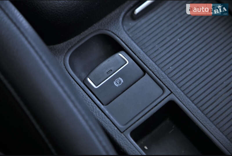 Внедорожник / Кроссовер Volkswagen Tiguan 2013 в Харькове