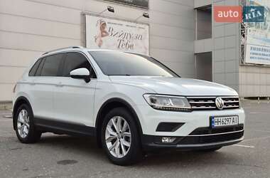 Внедорожник / Кроссовер Volkswagen Tiguan 2019 в Киеве