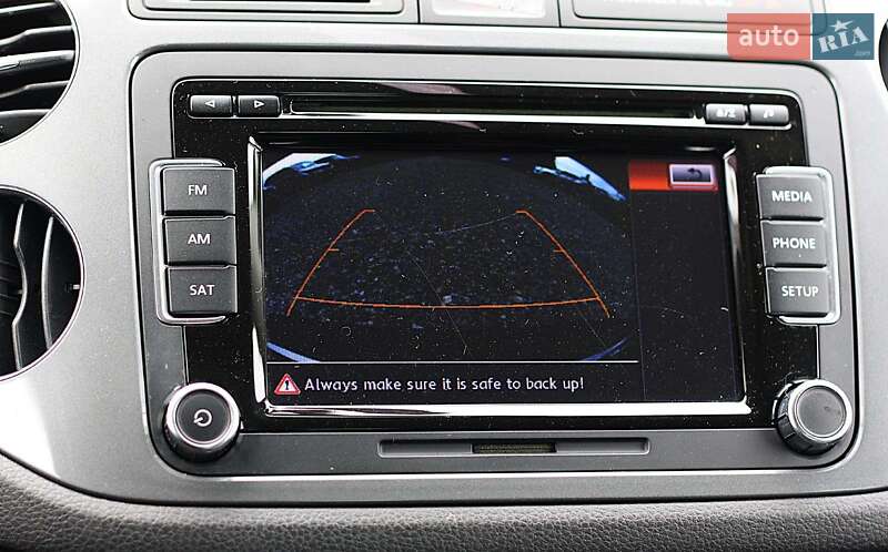 Внедорожник / Кроссовер Volkswagen Tiguan 2015 в Львове