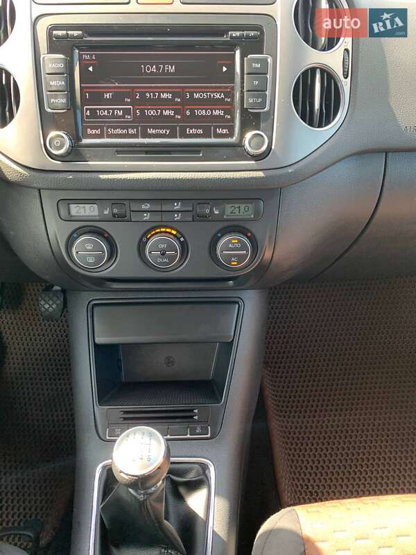Внедорожник / Кроссовер Volkswagen Tiguan 2008 в Львове