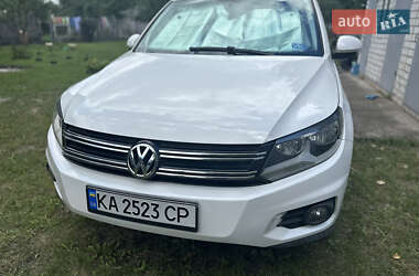 Внедорожник / Кроссовер Volkswagen Tiguan 2012 в Киеве