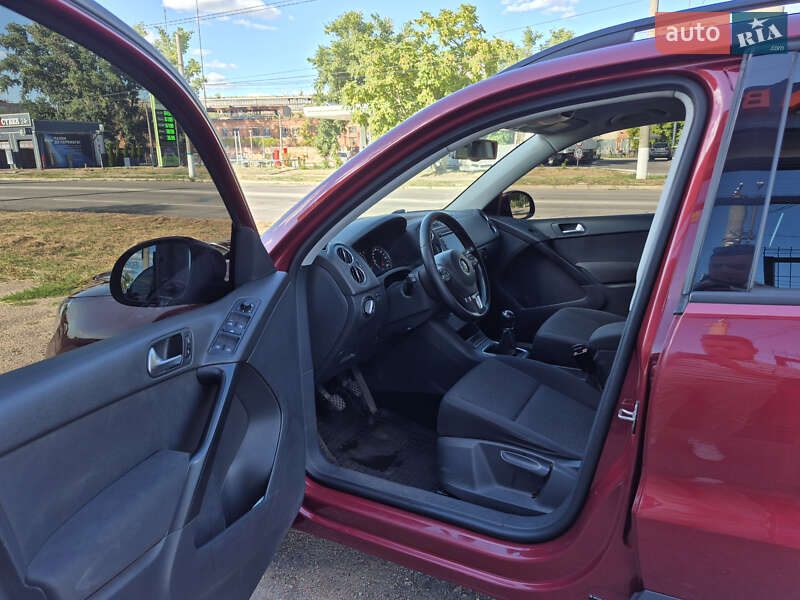 Позашляховик / Кросовер Volkswagen Tiguan 2015 в Кропивницькому фото 6 Позашляховик / Кросовер Volkswagen Tiguan 2015 в Кропивницькому