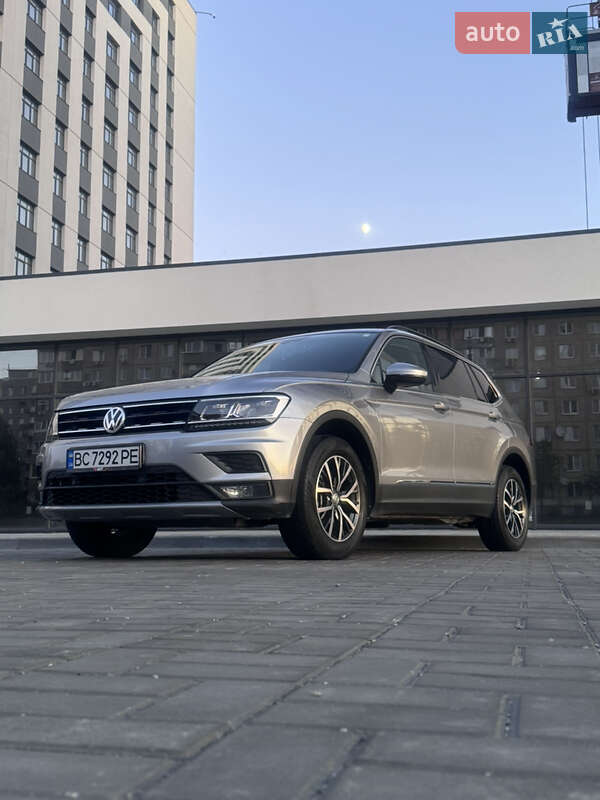 Внедорожник / Кроссовер Volkswagen Tiguan 2019 в Днепре фото 8 Внедорожник / Кроссовер Volkswagen Tiguan 2019 в Днепре