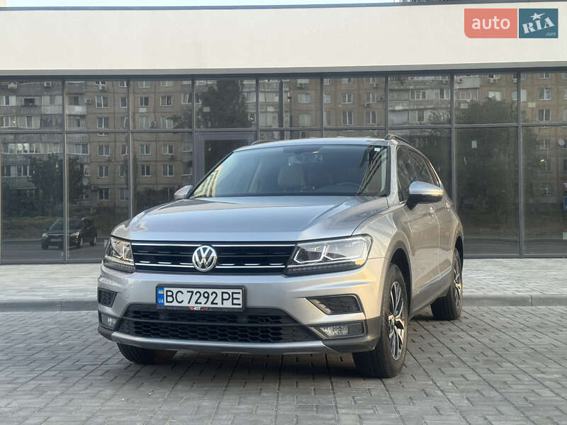 Внедорожник / Кроссовер Volkswagen Tiguan 2019 в Днепре фото 37 Внедорожник / Кроссовер Volkswagen Tiguan 2019 в Днепре