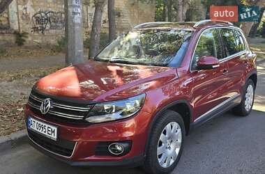 Внедорожник / Кроссовер Volkswagen Tiguan 2012 в Николаеве