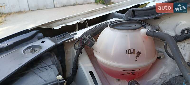 Внедорожник / Кроссовер Volkswagen Tiguan 2015 в Запорожье