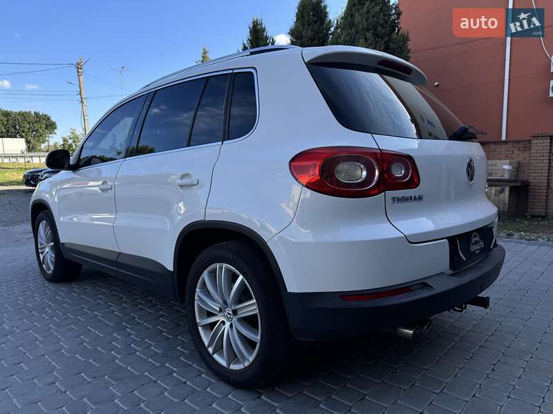 Внедорожник / Кроссовер Volkswagen Tiguan 2009 в Виннице