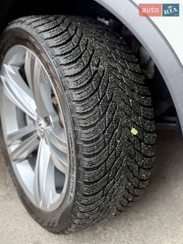 Внедорожник / Кроссовер Volkswagen Tiguan 2018 в Горишних Плавнях