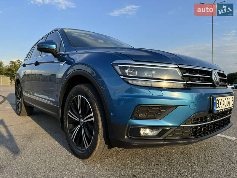 Внедорожник / Кроссовер Volkswagen Tiguan 2017 в Луцке