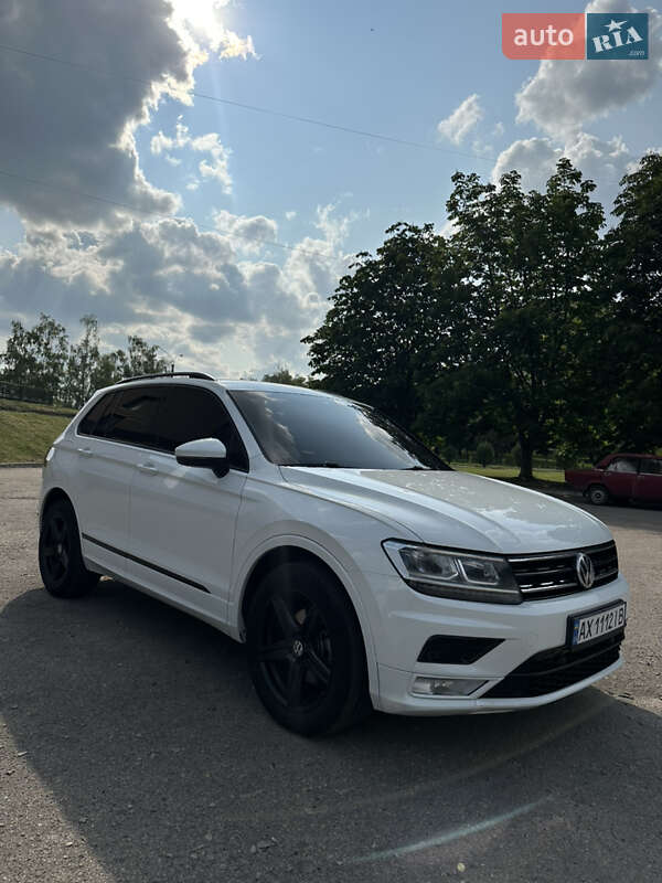 Внедорожник / Кроссовер Volkswagen Tiguan 2017 в Лозовой фото 3 Внедорожник / Кроссовер Volkswagen Tiguan 2017 в Лозовой