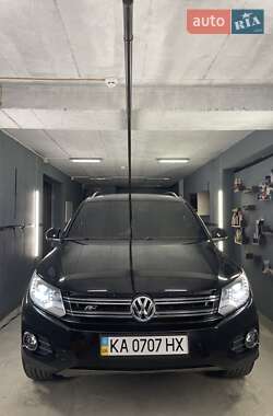 Внедорожник / Кроссовер Volkswagen Tiguan 2014 в Киеве