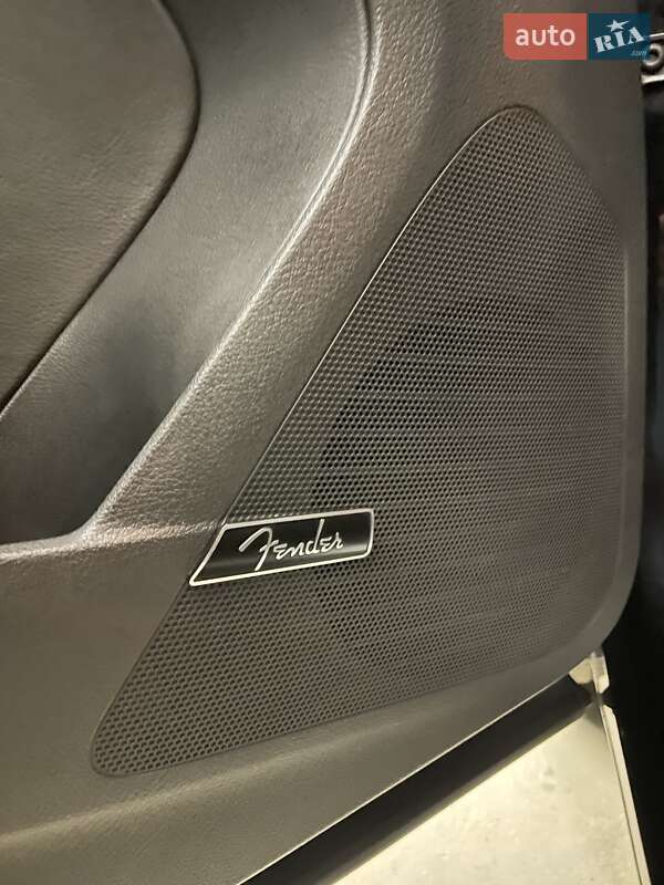 Внедорожник / Кроссовер Volkswagen Tiguan 2014 в Киеве