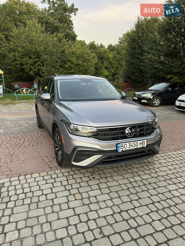Внедорожник / Кроссовер Volkswagen Tiguan 2023 в Тернополе