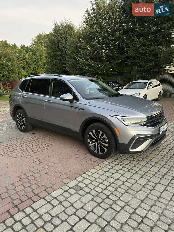 Внедорожник / Кроссовер Volkswagen Tiguan 2023 в Тернополе