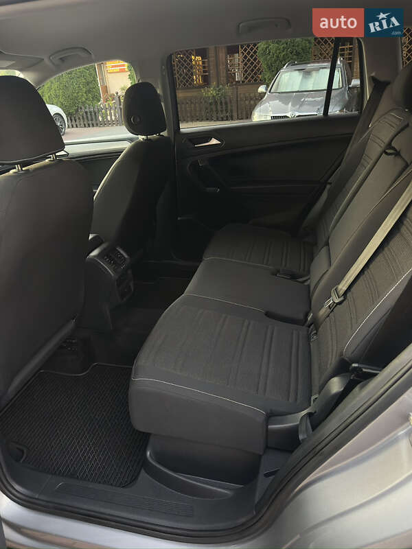 Внедорожник / Кроссовер Volkswagen Tiguan 2023 в Тернополе
