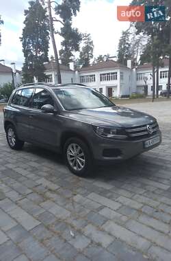 Внедорожник / Кроссовер Volkswagen Tiguan 2018 в Ахтырке