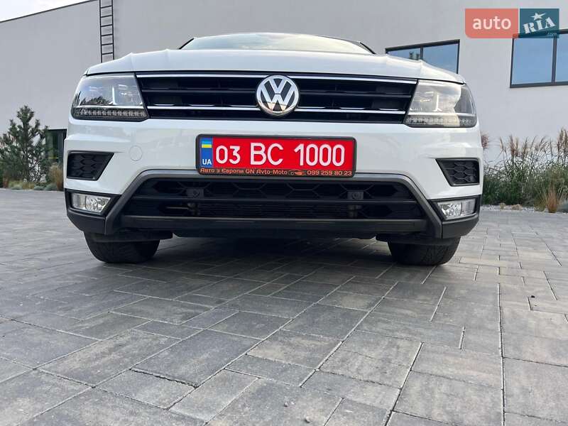 Позашляховик / Кросовер Volkswagen Tiguan 2016 в Луцьку