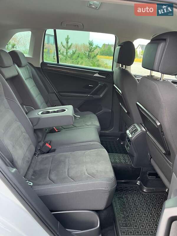 Позашляховик / Кросовер Volkswagen Tiguan 2016 в Луцьку