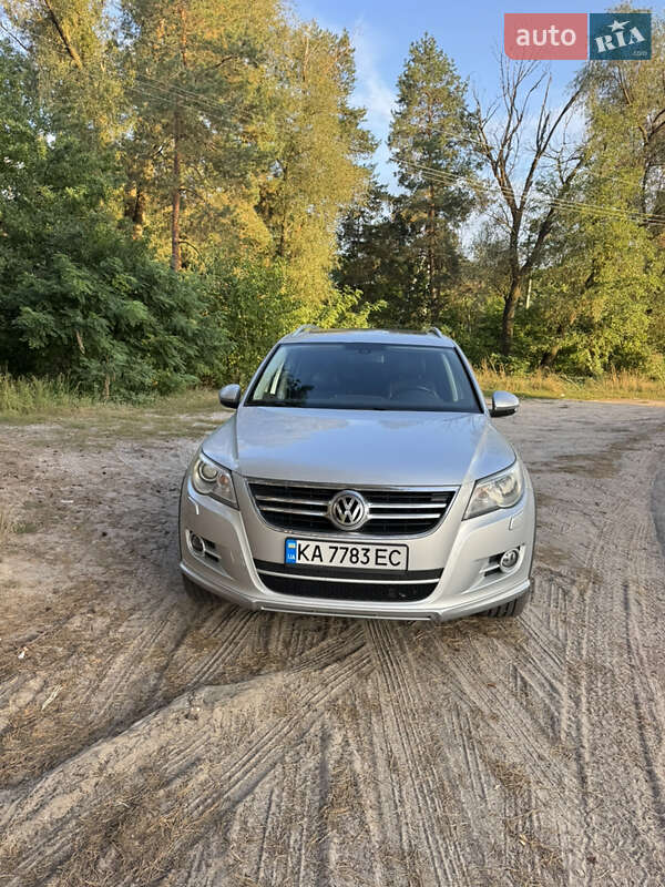 Внедорожник / Кроссовер Volkswagen Tiguan 2007 в Киеве