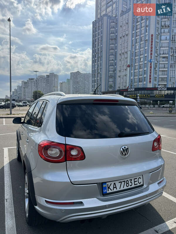 Внедорожник / Кроссовер Volkswagen Tiguan 2007 в Киеве