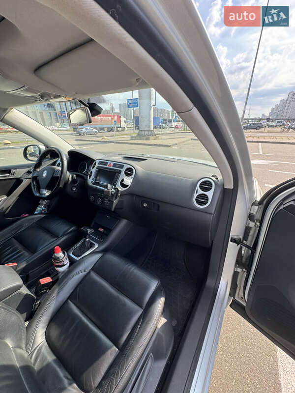 Внедорожник / Кроссовер Volkswagen Tiguan 2007 в Киеве