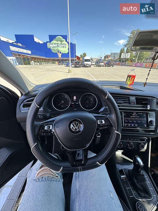 Внедорожник / Кроссовер Volkswagen Tiguan 2019 в Тернополе фото 16 Внедорожник / Кроссовер Volkswagen Tiguan 2019 в Тернополе