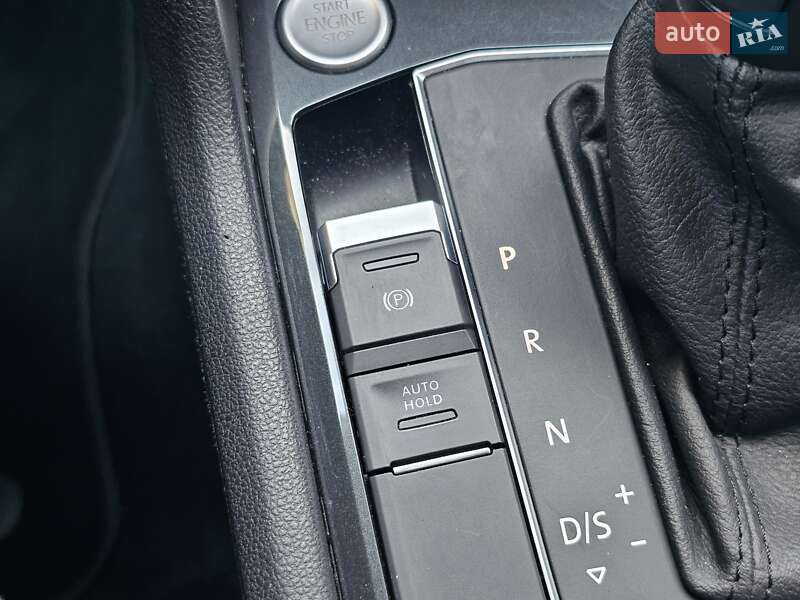 Внедорожник / Кроссовер Volkswagen Tiguan 2020 в Киеве