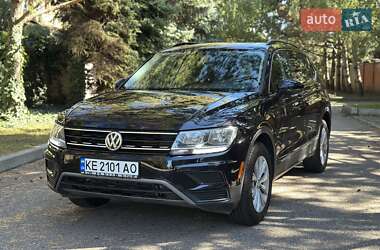 Внедорожник / Кроссовер Volkswagen Tiguan 2018 в Днепре
